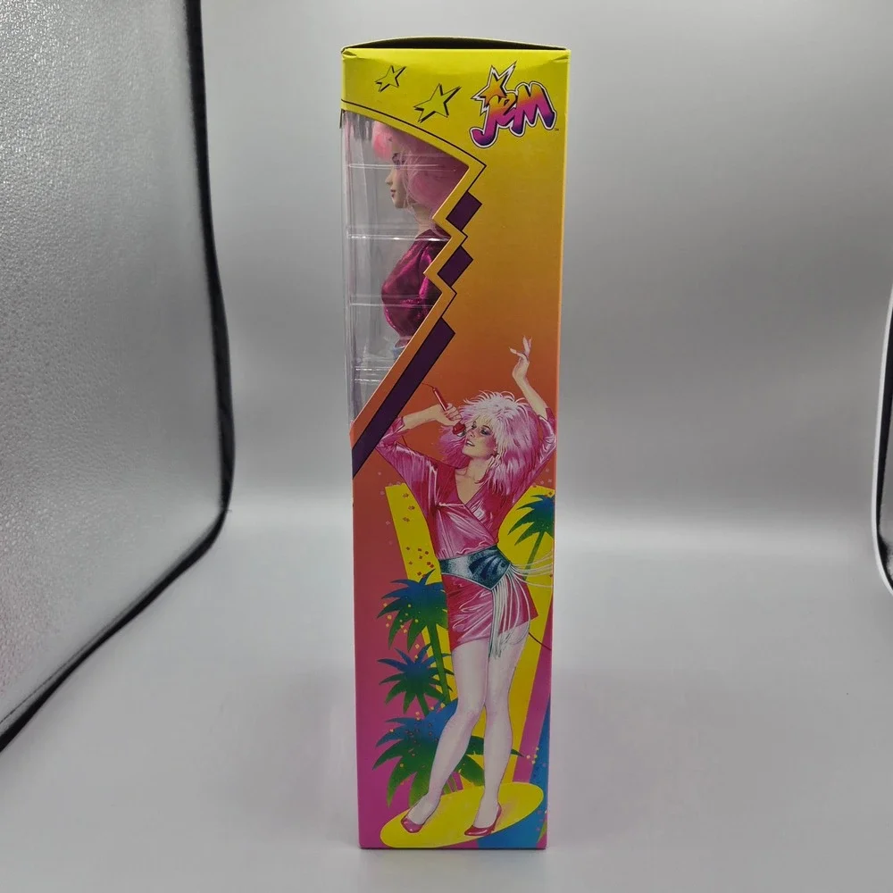 The Loyal Subjects Jem and The Holograms Jem Jerrica 16 Piece Doll Plays Music